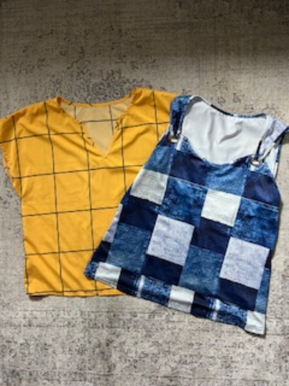 🧡3/15 Geometric Square Pattern Tops Bundle x 2 Women's XL